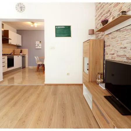 Apartment Rozika Primosten Exterior photo